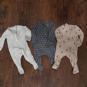 Baby One Piece Set - Striped, Starry, and Moon Designs 0-3M